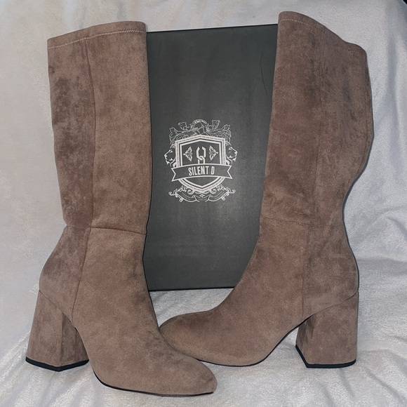 NWT Anthropologie Silent D ROSEMARY Boot in Taupe - Picture 7 of 12